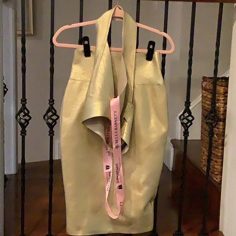 Bella Barnett Gold Two Piece Bodycon Set Halter Top & Midi Skirt Medium NWTS - Picture 11 of 12